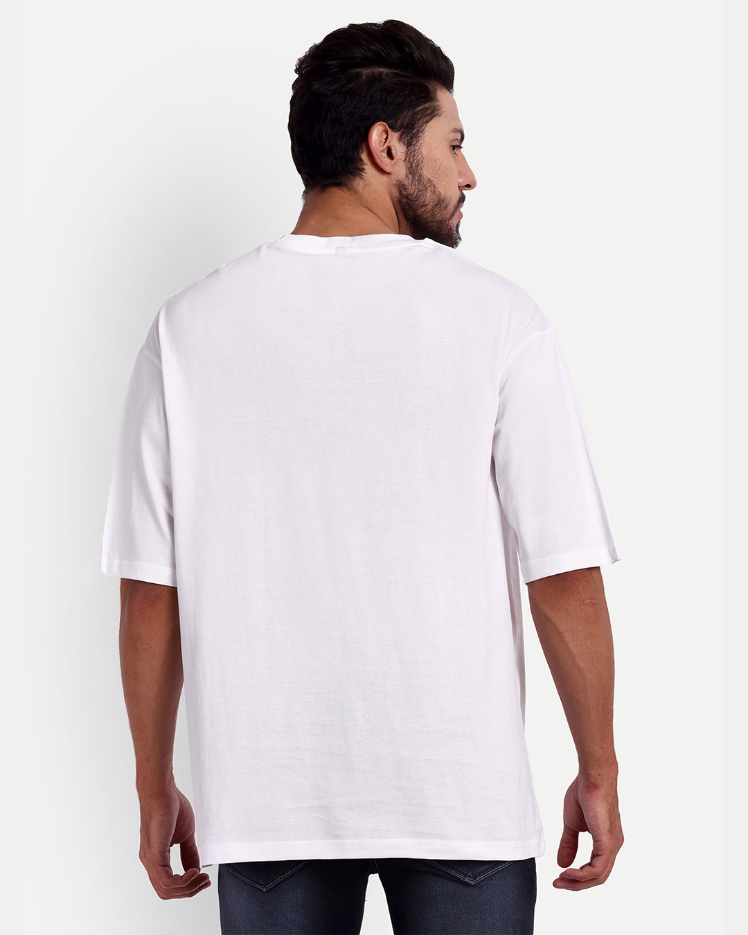 BASIC WHITE OVERSIZED T-SHIRT