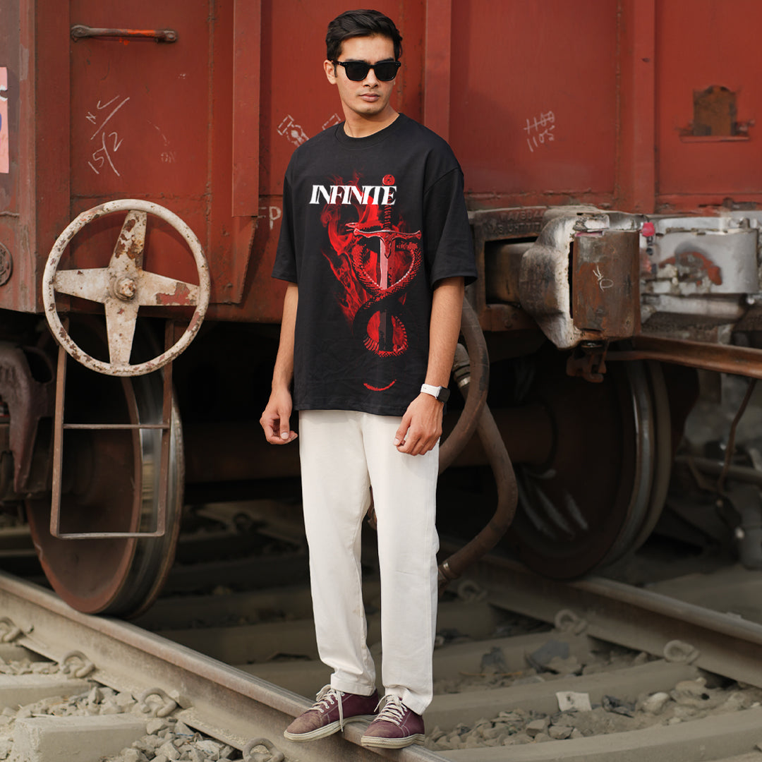 Bloopers Infinte Black Oversized Dropshoulder T-shirt