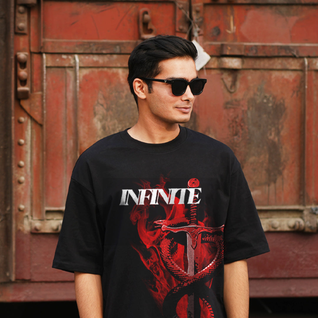 Bloopers Infinte Black Oversized Dropshoulder T-shirt