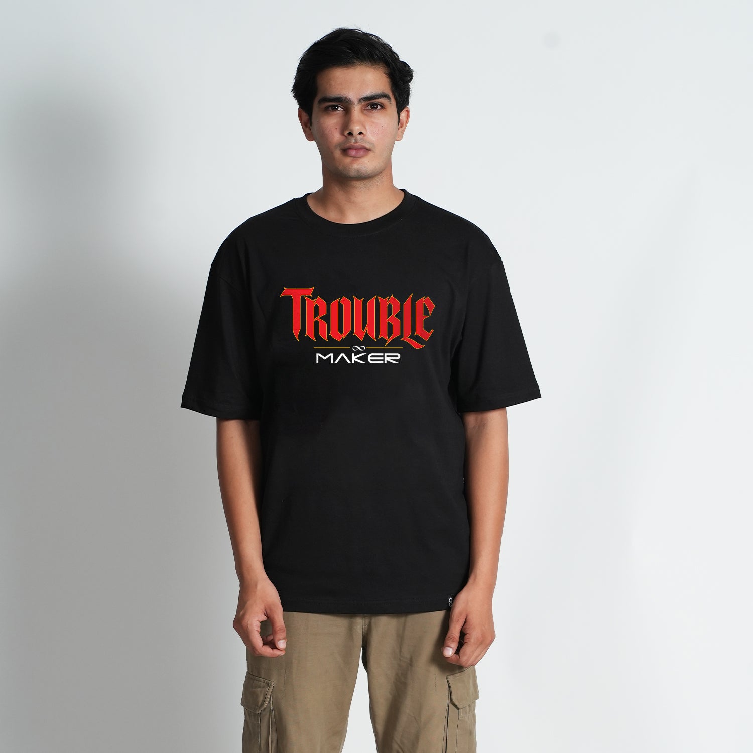 ミュージシャン NOISEMAKER THOUNDER-BOLT T SHIRT L Trouble Maker Black Oversized Graphic T-Shirt – Bloopers