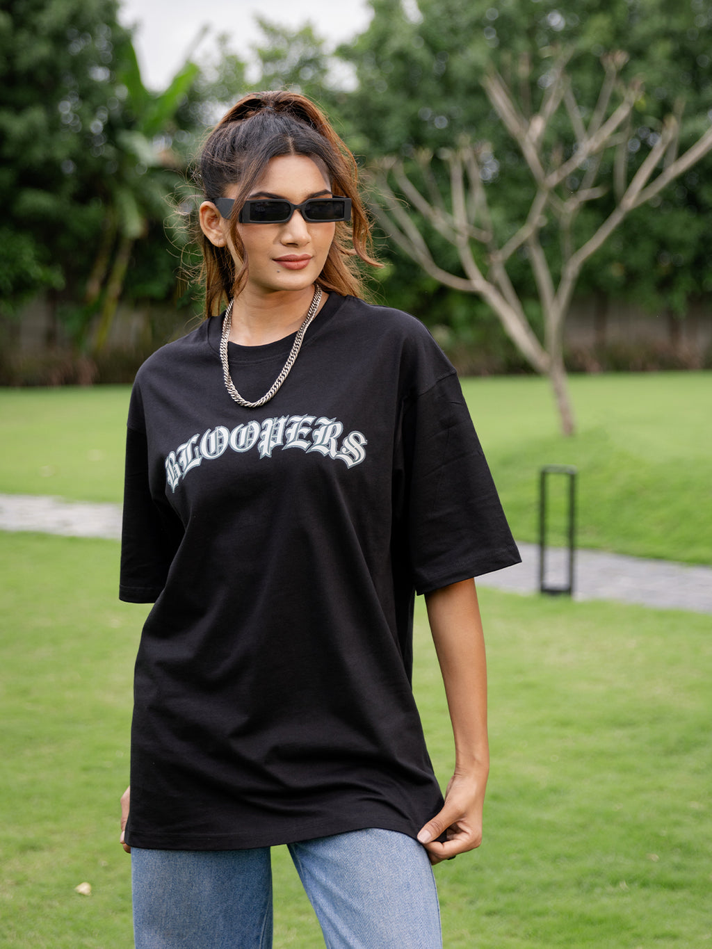 Women's Bloopers Flower drop shoulder half sleeve t-shirt