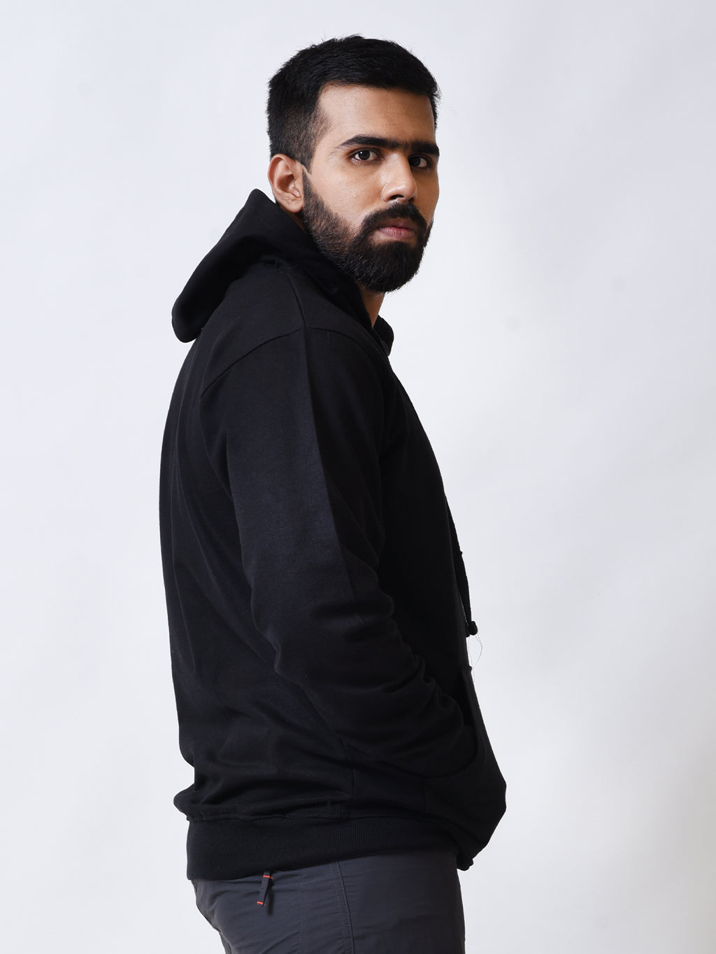 Bloopers Black Printed Winter wear Sweatshirt for Men