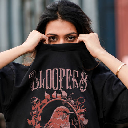 Bloopers Bird women's black oversized dropshoulder t-shirt