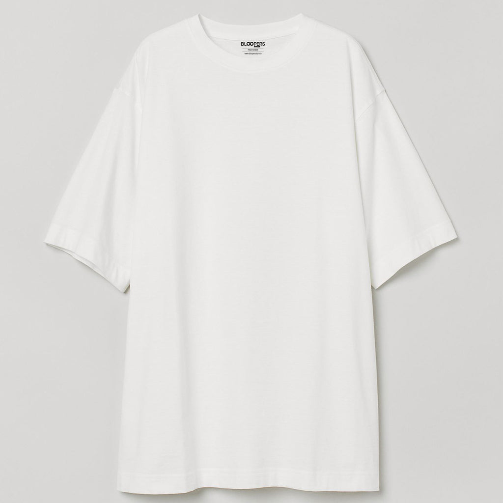 BASIC WHITE OVERSIZED  WOMEN T-SHIRT